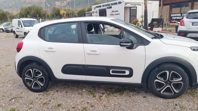 Usata Citroën C3 Shine 102 CV (75 kW) 2021 Bianco Utilitaria