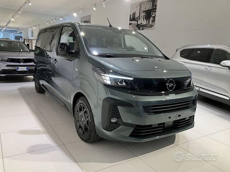Nuova Opel Zafira 180 CV (132 kW) 2025 Grigio Monovolume