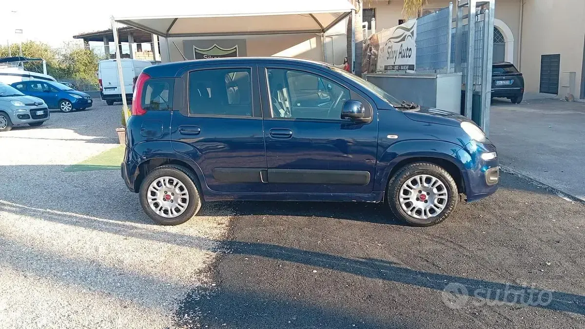 Usata Fiat Panda 69 CV (50 kW) 2020 Bluazzurro Utilitaria
