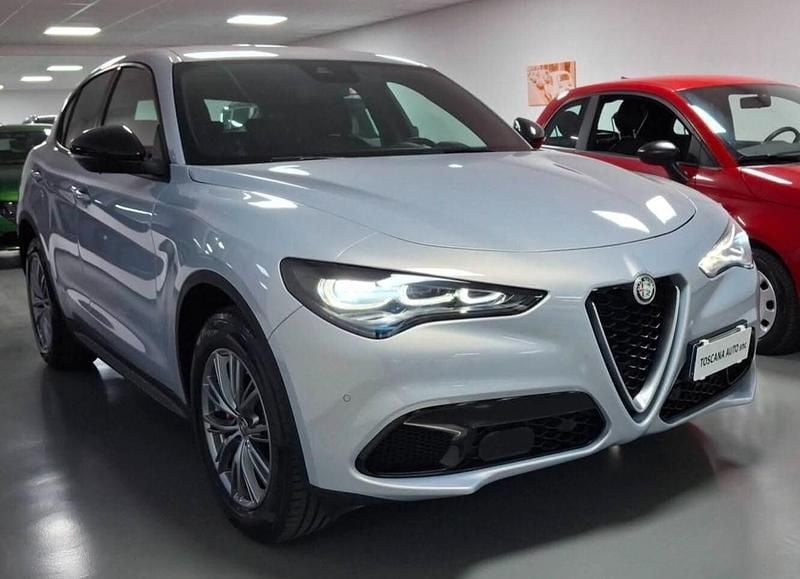 Usata Alfa Romeo Stelvio 209 CV (153 kW) 2023 Bianco SUV