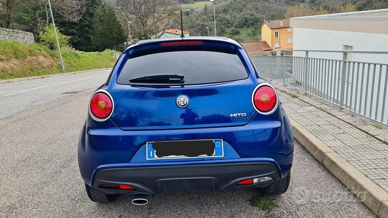 Usata Alfa Romeo MiTo Super 95 CV (69 kW) 2017 Blu Utilitaria