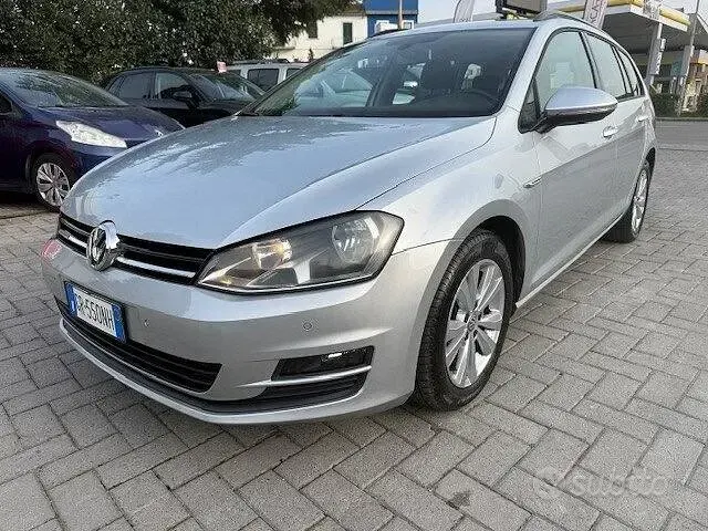 Usata VW Golf VII Business 110 CV (80 kW) 2014 Station wagon