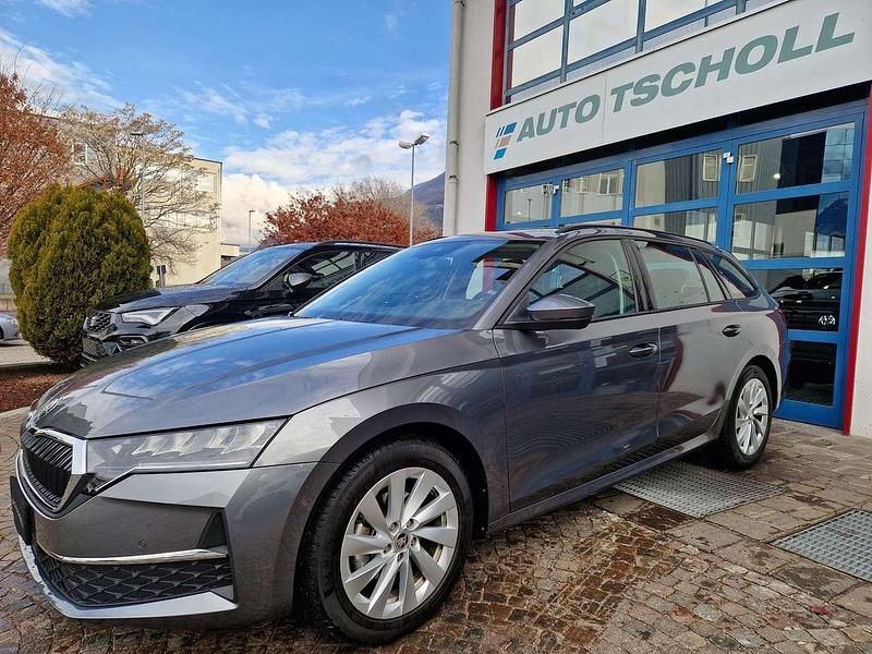 Usata Skoda Octavia Selection 150 CV (110 kW) 2024 Graphitegrau metallic Station wagon