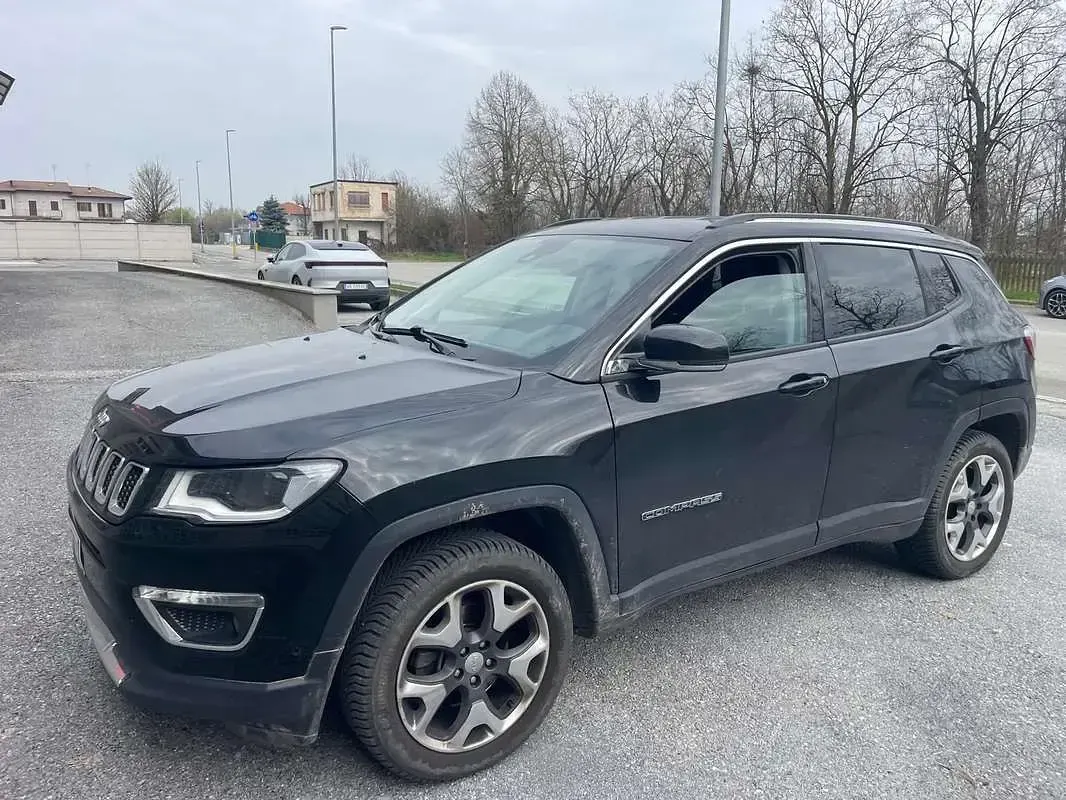 Usata Jeep Compass Limited 140 CV (102 kW) 2020 Nero SUV