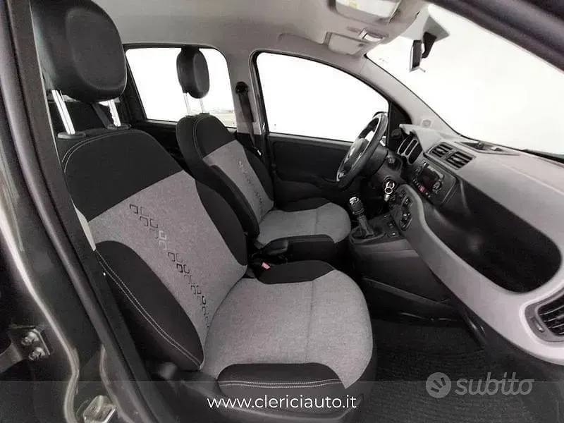 Usata Fiat Panda Lounge 69 CV (50 kW) 2017 Other Utilitaria