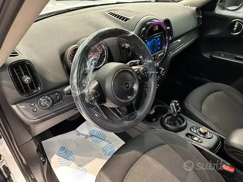 Usata Mini Cooper D Countryman Hype 150 CV (110 kW) 2020 Bianco pastello SUV
