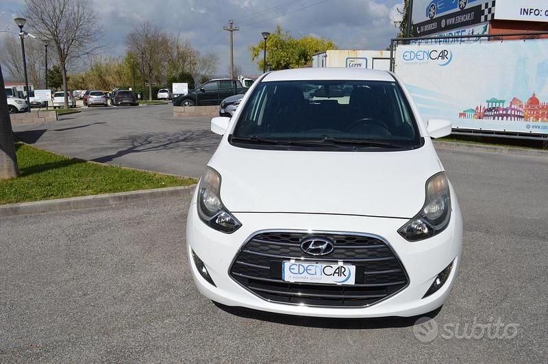 Usata Hyundai ix20 Comfort 90 CV (66 kW) 2017 Other Utilitaria