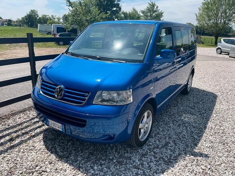 Usata 2004 VW Multivan Furgone | 16.200 € (Cara) - Immagine 1/4