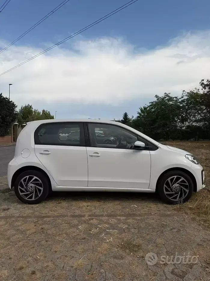 Usata VW up! move up! 60 CV (44 kW) 2019 Bianco Utilitaria