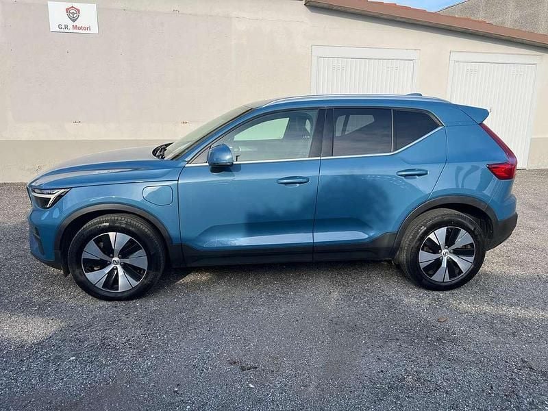 Usata Volvo XC40 Core 129 CV (94 kW) 2023 Blu/azzurro SUV