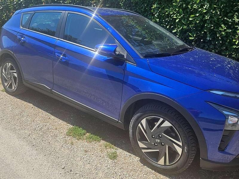 Blu/azzurro Usata 2022 Hyundai Bayon SUV | 13.500 € (Cara) - Immagine 1/3