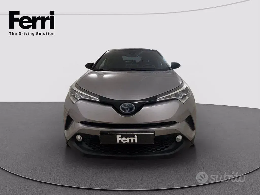 Usata Toyota C-HR Trend 122 CV (89 kW) 2018 Grigio SUV
