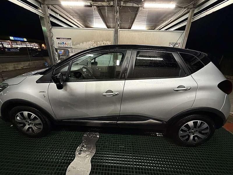 Usata Renault Captur 90 CV (66 kW) 2019 SUV