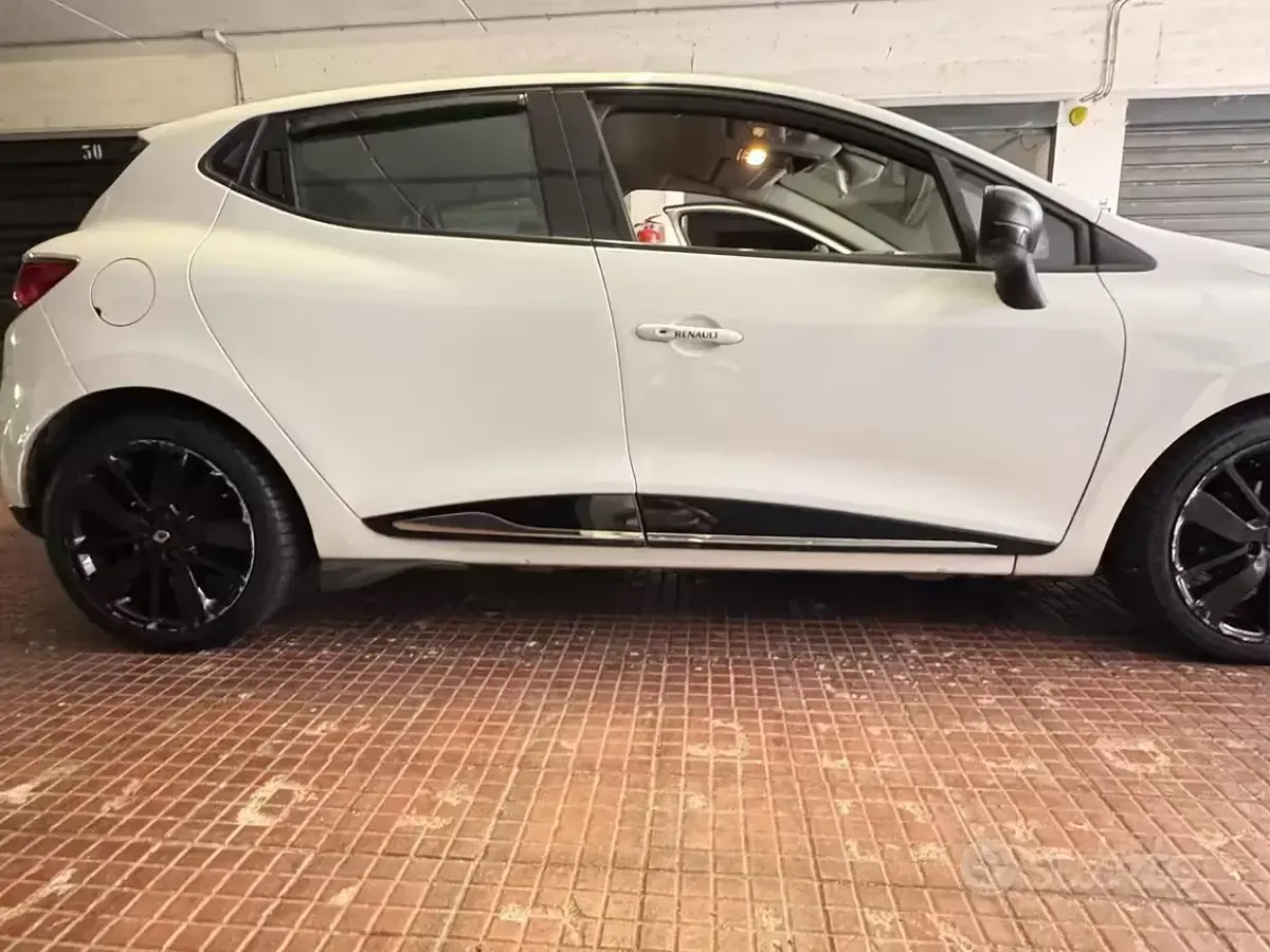 Usata Renault Clio IV 90 CV (66 kW) 2013 Bianco Berlina