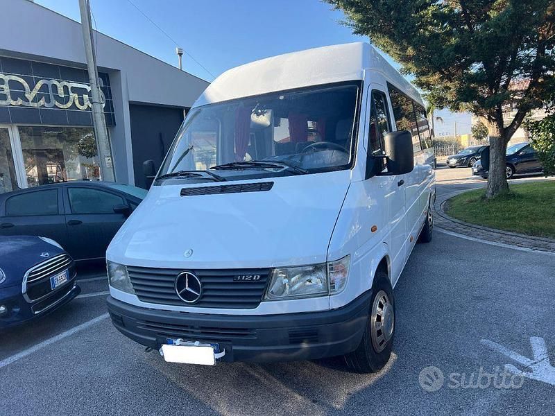 Usata Mercedes Sprinter 122 CV (89 kW) 1999 Bianco Furgone