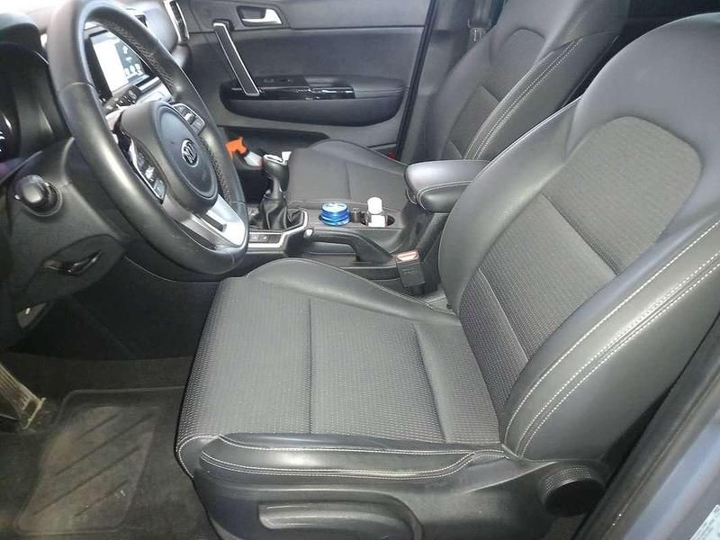 Usata Kia Sportage 116 CV (85 kW) 2020 Grigio SUV