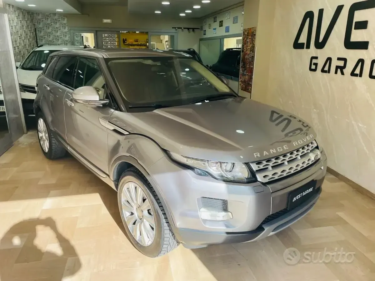 Usata Land Rover Range Rover evoque Dynamic 190 CV (139 kW) 2014 Grigio SUV