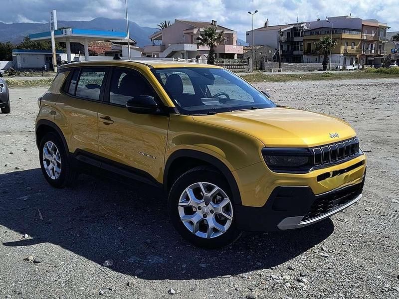 Usata Jeep Avenger Altitude 101 CV (74 kW) 2023 Oro SUV