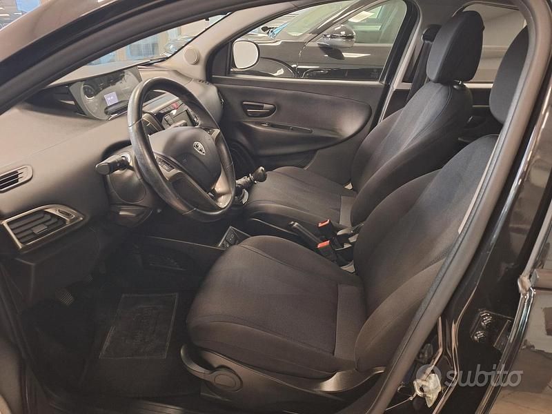 Usata Lancia Ypsilon S 69 CV (50 kW) 2021 Blu Utilitaria