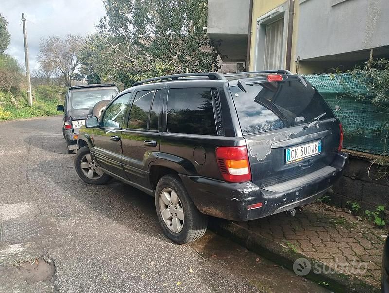 Usata Jeep Grand Cherokee 163 CV (119 kW) 2004 Nero SUV