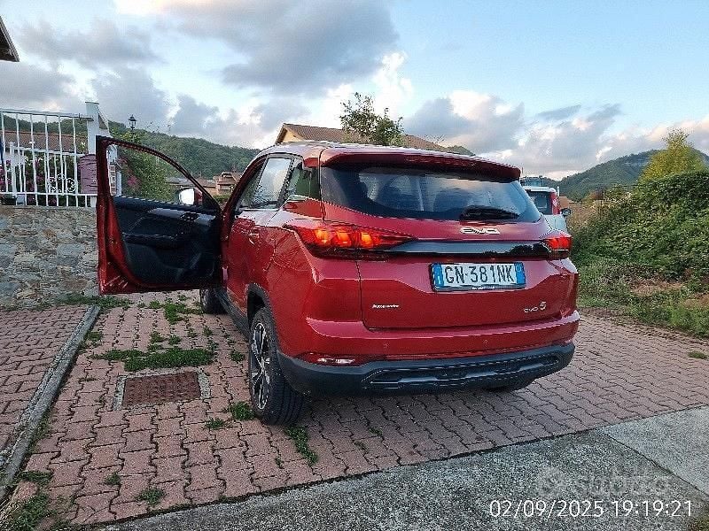 Usata EVO Evo 5 127 CV (93 kW) 2023 Rosso SUV