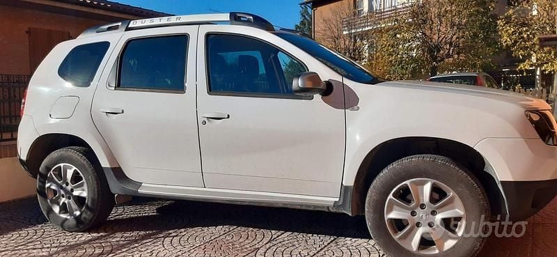 Usata Dacia Duster 110 CV (80 kW) 2016 Bianco SUV