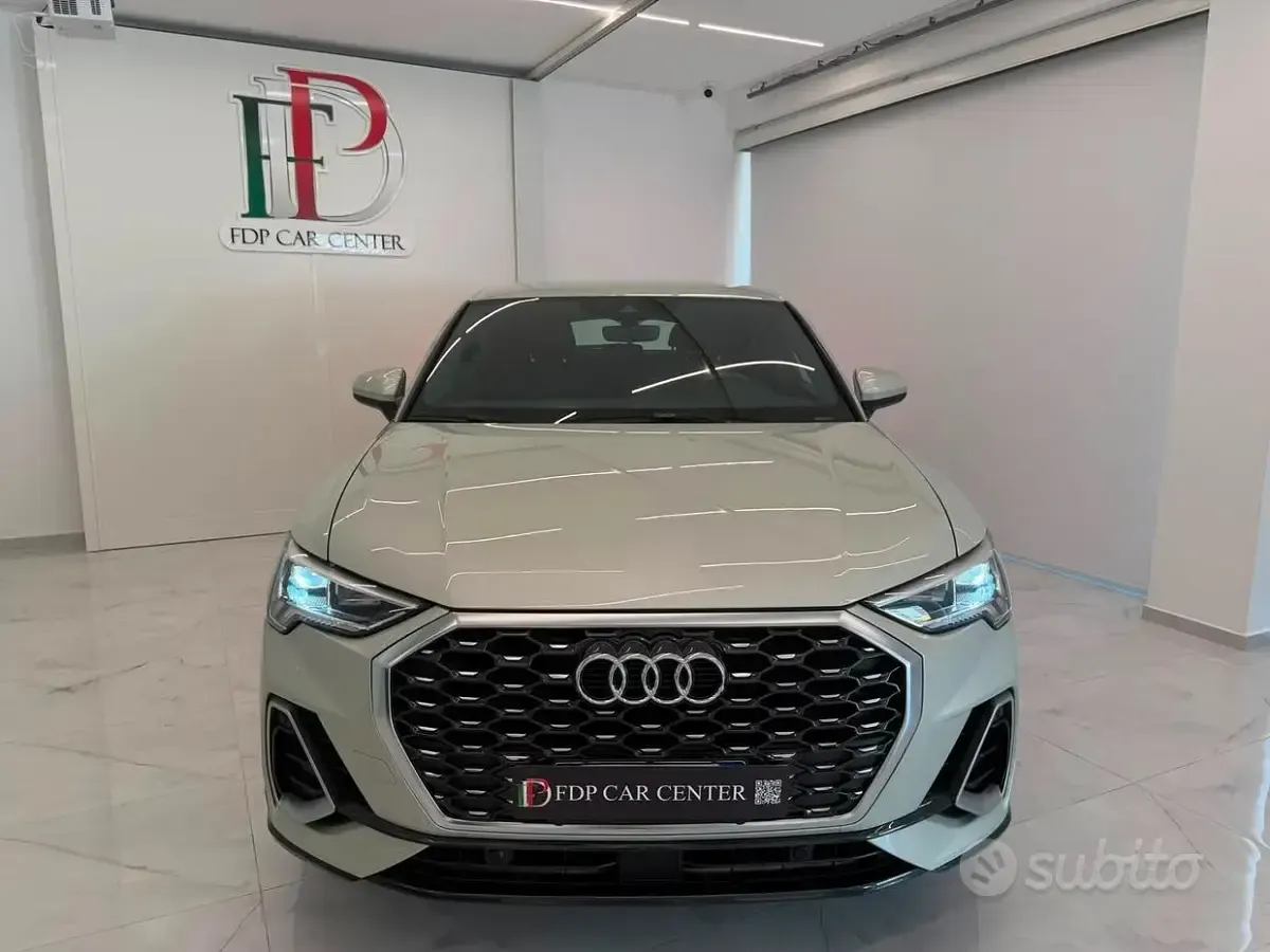 Usata Audi Q3 Sportback S-Line 150 CV (110 kW) 2021 Grigio SUV