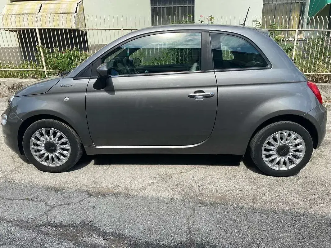 Usata Fiat 500 Dolcevita 69 CV (50 kW) 2024 Grigio Utilitaria