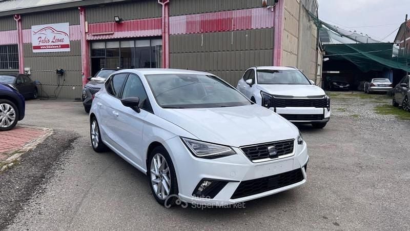 Usata Seat Ibiza FR 95 CV (69 kW) 2023 Bianco Utilitaria