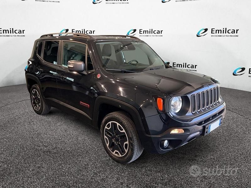 Usata Jeep Renegade Trailhawk 170 CV (125 kW) 2016 Nero SUV