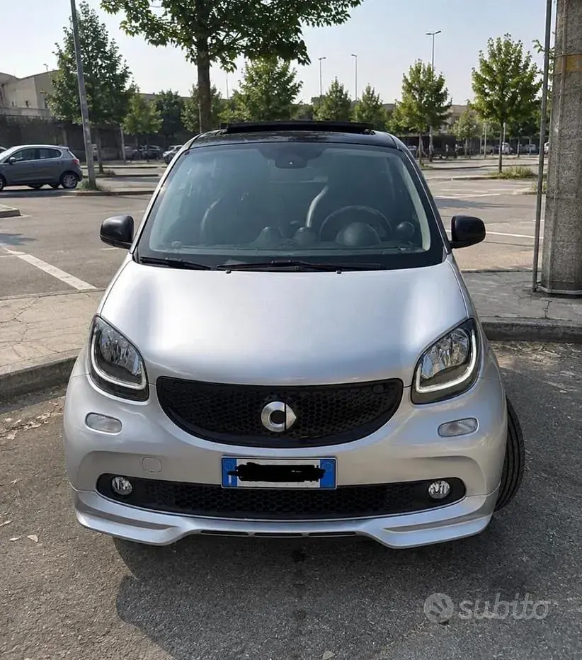 Usata Smart ForFour Brabus 90 CV (66 kW) 2017 Grigio Utilitaria