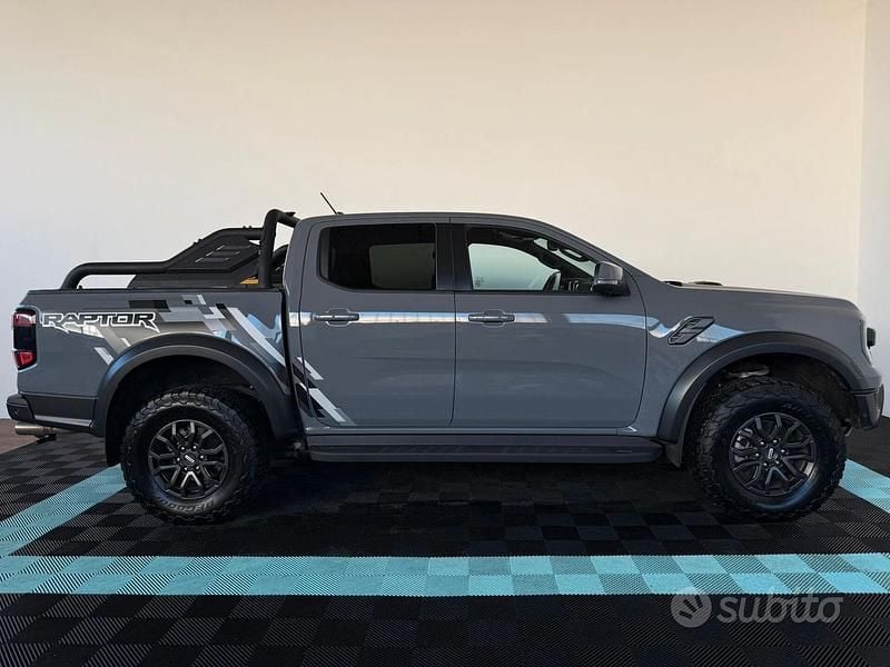 Usata Ford Ranger Raptor 292 CV (214 kW) 2023 Grigio Pick-up