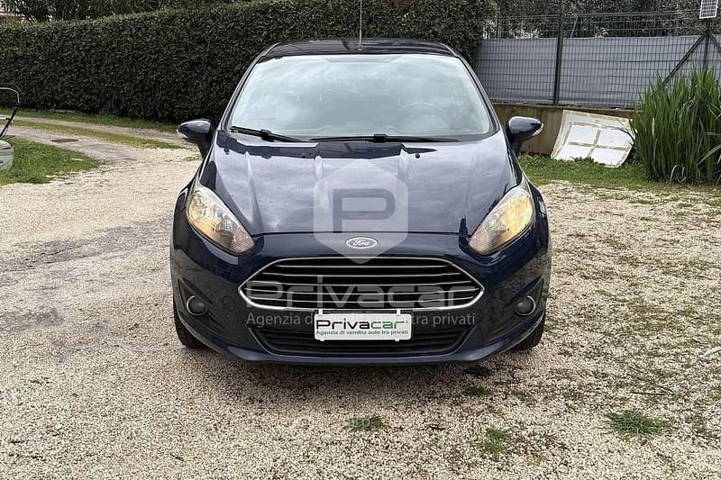 Usata Ford Fiesta Business Edition 75 CV (55 kW) 2014 Blu Utilitaria