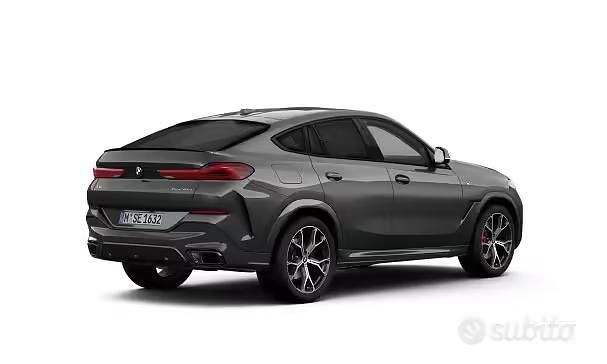 Usata BMW X6 M Sport 297 CV (218 kW) 2025 Grigio SUV