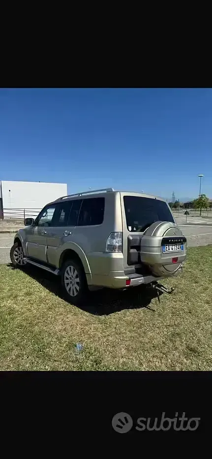 Usata Mitsubishi Pajero 250 CV (183 kW) 2010 SUV