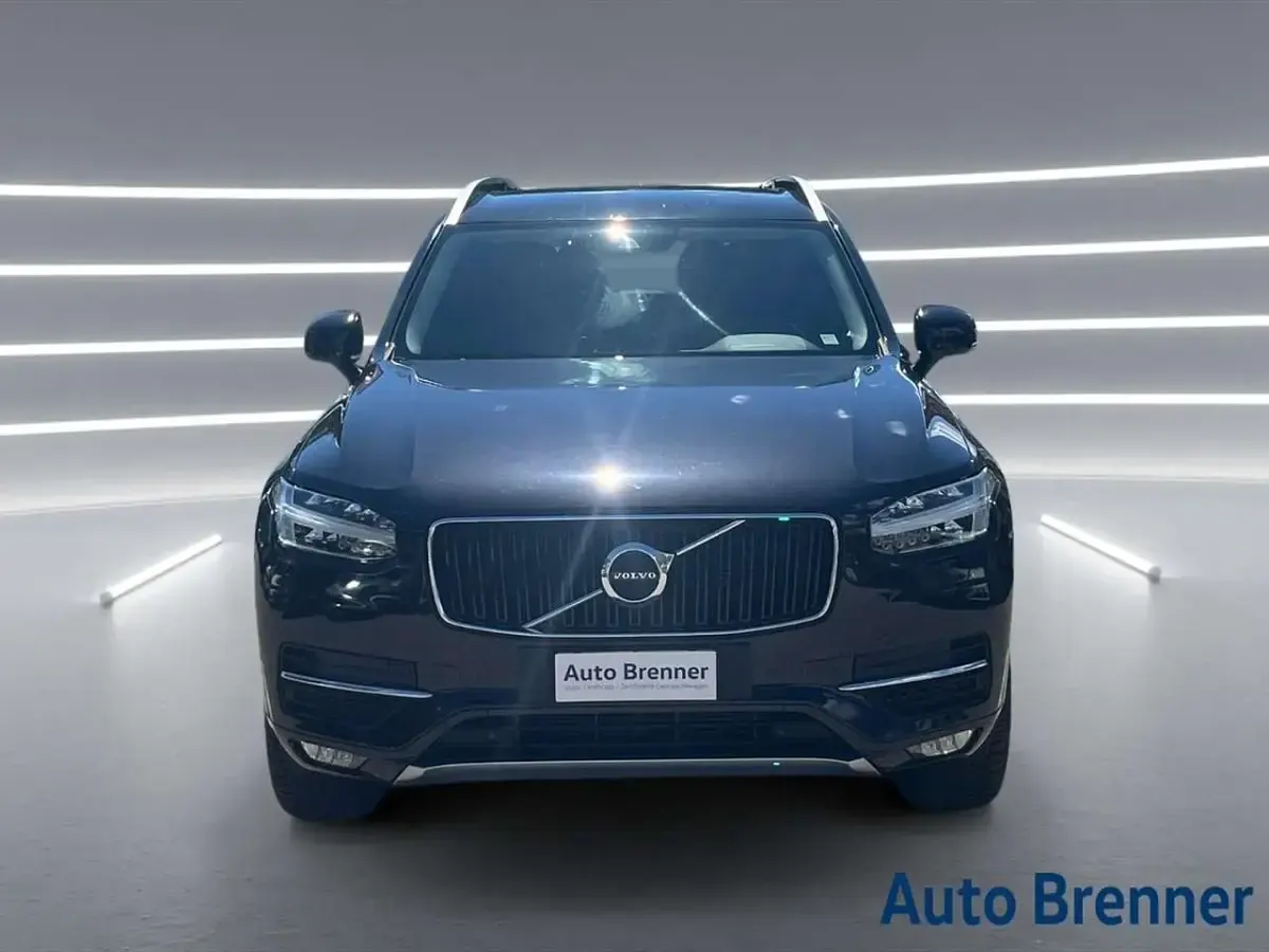Usata Volvo XC90 Momentum 224 CV (164 kW) 2016 Nero SUV