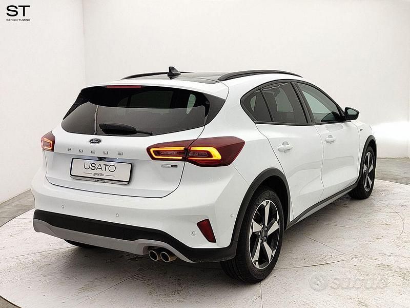 Usata Ford Focus Active 125 CV (91 kW) 2023 Bianco Berlina