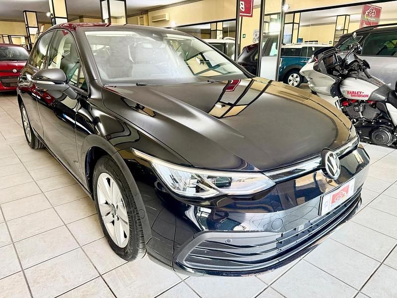 Usata VW Golf VIII Life 115 CV (84 kW) 2021 Nero Berlina