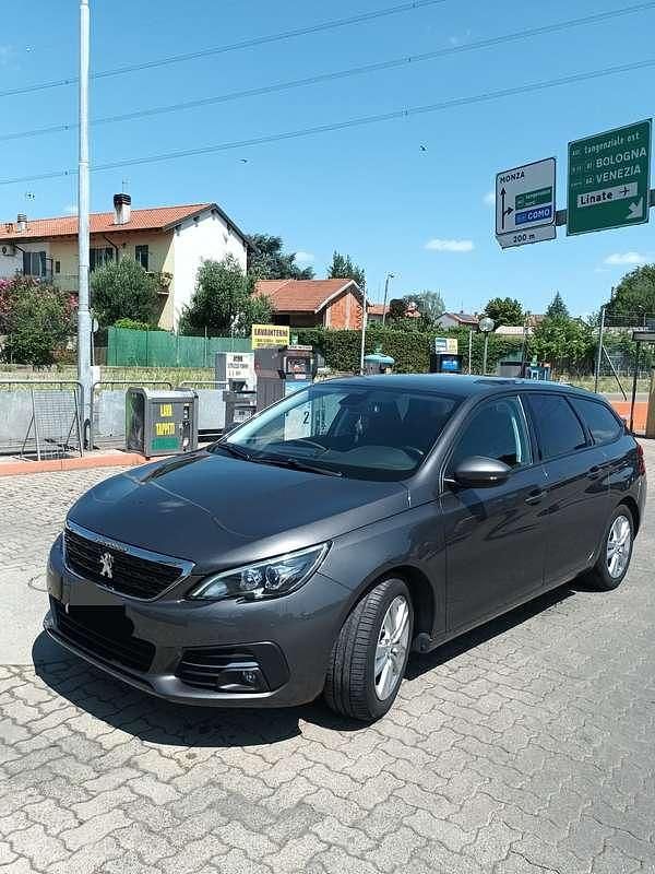 Usata Peugeot 308 SW Business-Line 131 CV (96 kW) 2018 Station wagon