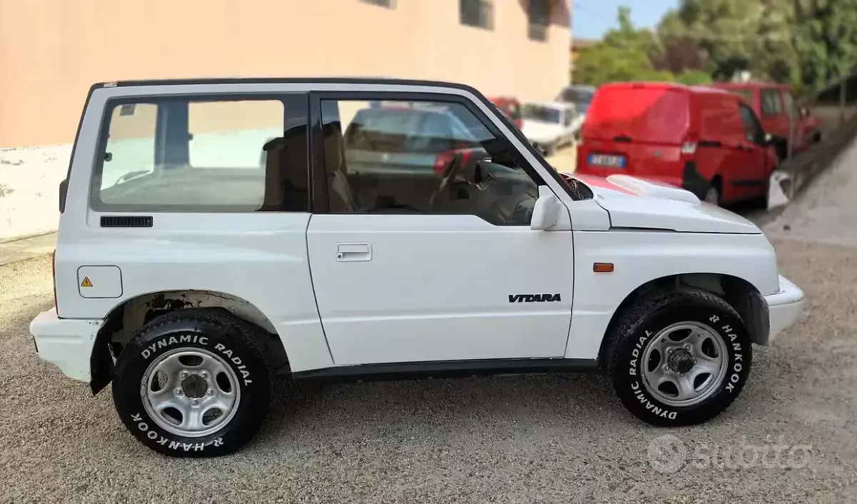 Usata Suzuki Vitara 75 CV (55 kW) 1997 SUV