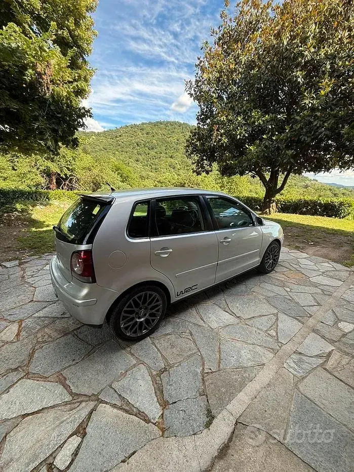 Usata VW Polo 86 CV (63 kW) 2005 Grigio Utilitaria