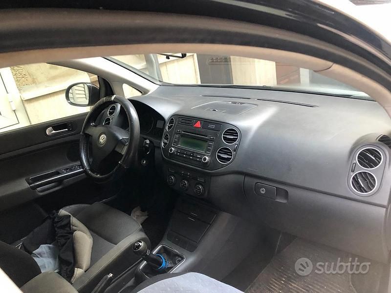 Usata VW Golf Plus Cross 105 CV (77 kW) 2006 Monovolume
