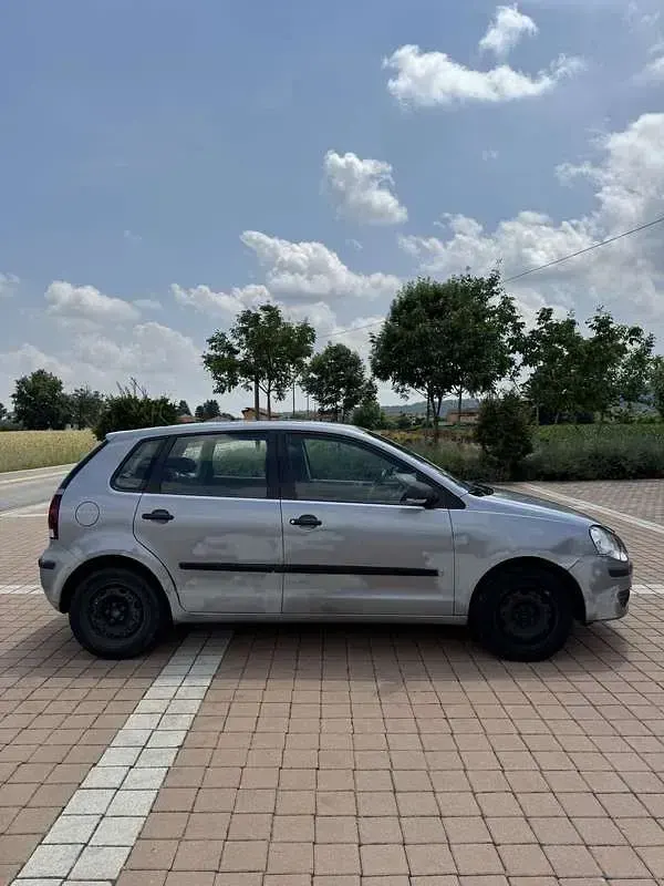 Usata VW Polo United 69 CV (50 kW) 2008 Grigio Utilitaria