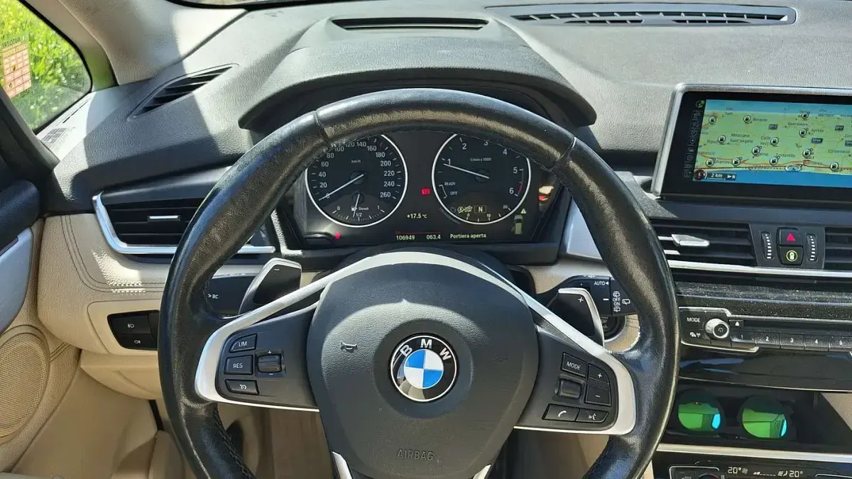 Usata BMW 218 Active Tourer Luxury Line 150 CV (110 kW) 2014 Monovolume
