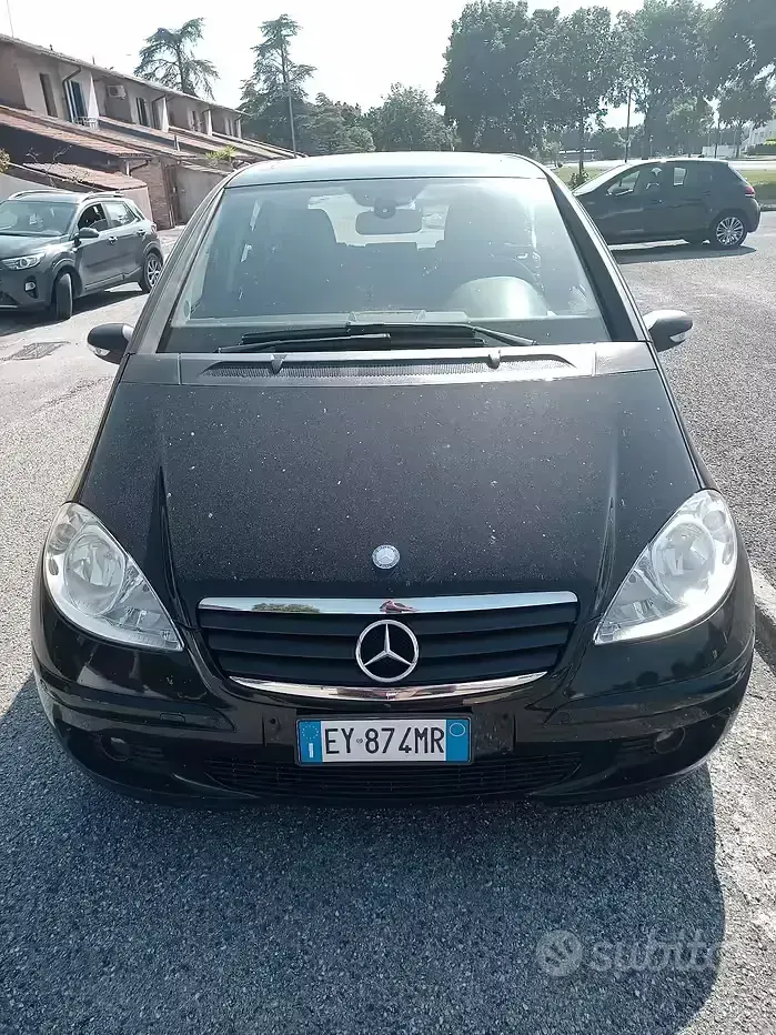 Usata Mercedes 180 109 CV (80 kW) 2007 Nero Berlina
