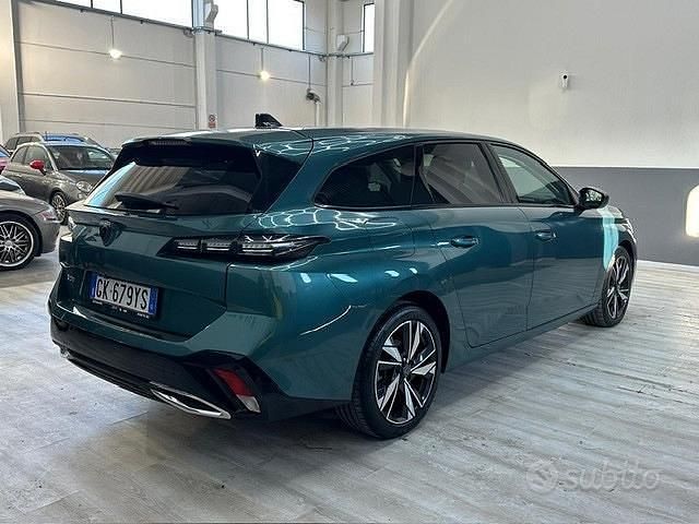 Usata Peugeot 308 Allure 131 CV (96 kW) 2022 Verde Station wagon