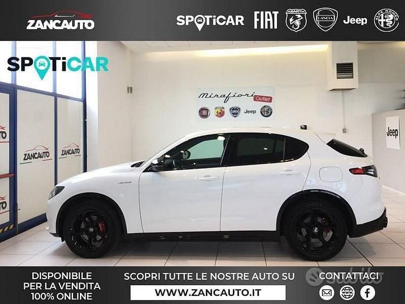 Bianco Usata 2024 Alfa Romeo Stelvio Veloce SUV | 39.350 € (Buon prezzo) - Immagine 1/4
