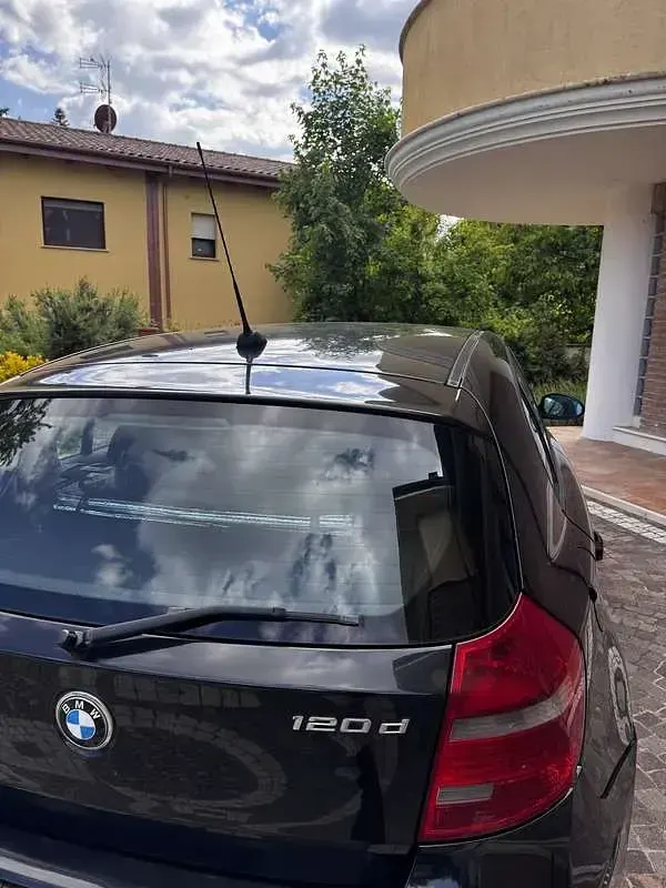 Usata BMW 120 177 CV (130 kW) 2007 Utilitaria