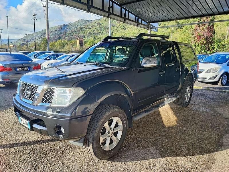Nero Usata 2008 Nissan Navara Pick-up | 10.000 € (Super prezzo) - Immagine 1/4