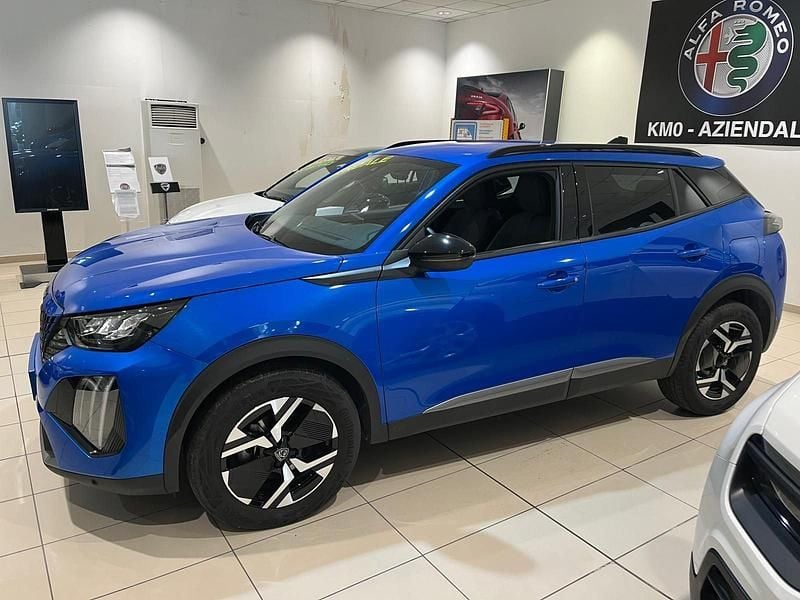 Usata Peugeot 2008 Allure 131 CV (96 kW) 2024 Blu SUV